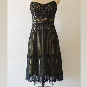 PROM ALERT 90s Betsey Johnson Lace Crochet Black & Green Overlay Strapless Dress